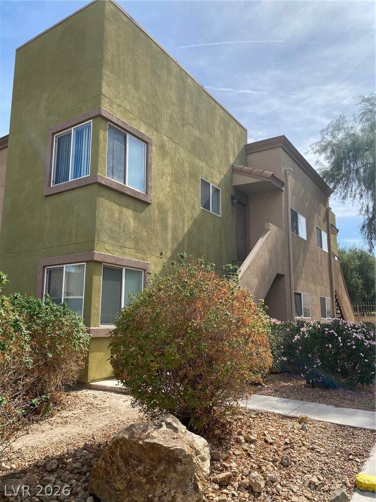1826 Decatur Boulevard - Photo 1