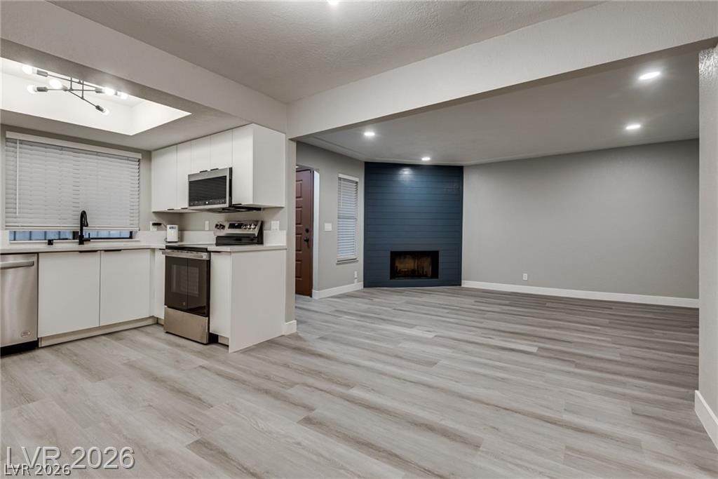 2120 Venus Avenue - Photo 1