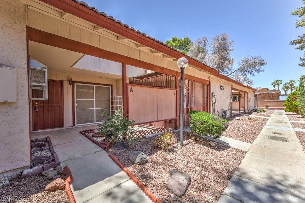 425 Lamb Boulevard - Photo 1