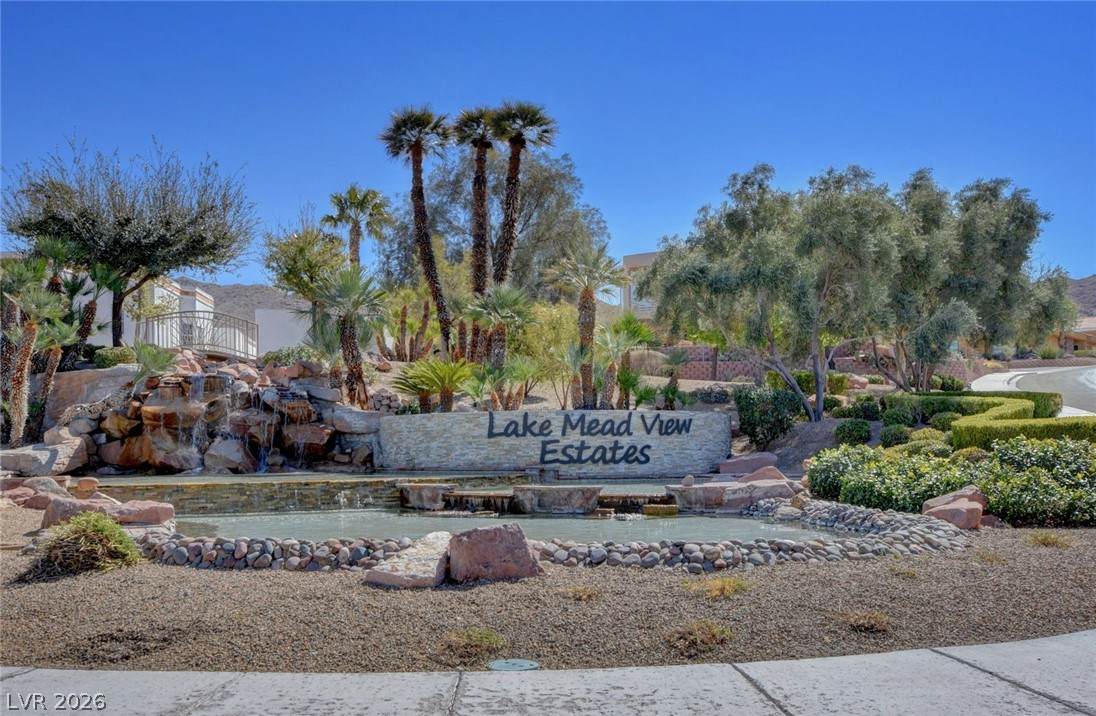 105 Red Rock Road - Photo 1