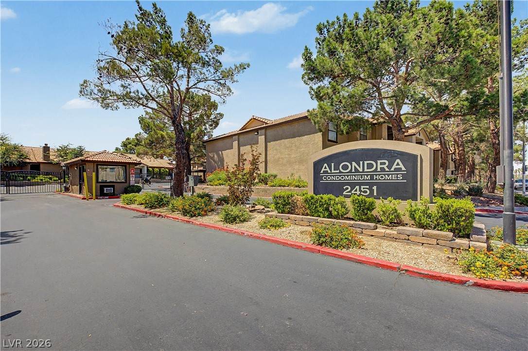 2451 Rainbow Boulevard - Photo 1