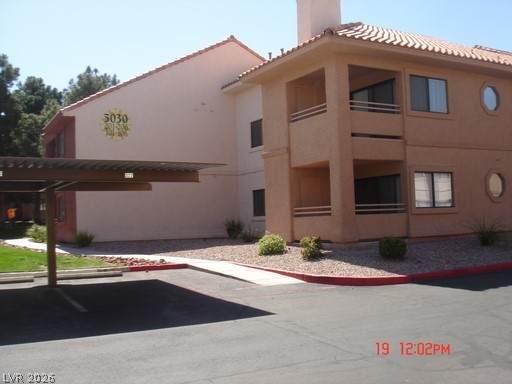 5030 Rainbow Boulevard - Photo 1