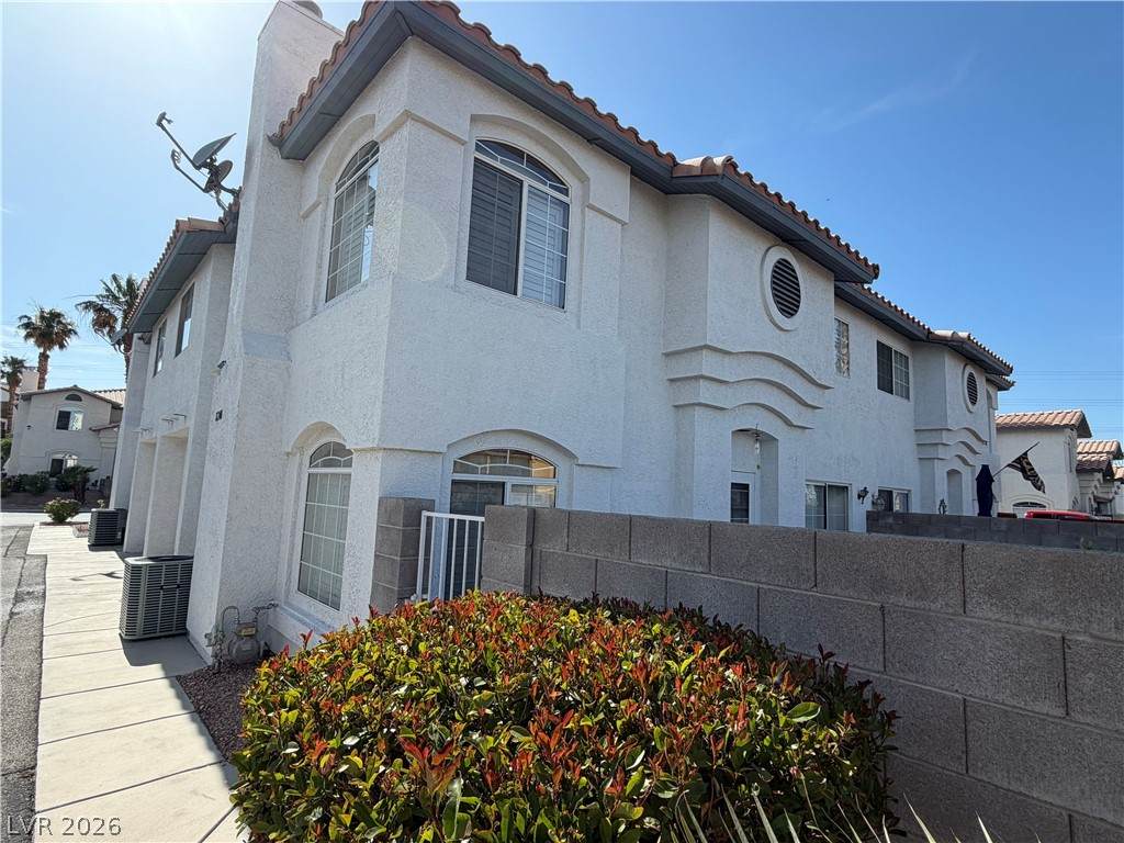 8200 Diamond Star Court - Photo 1