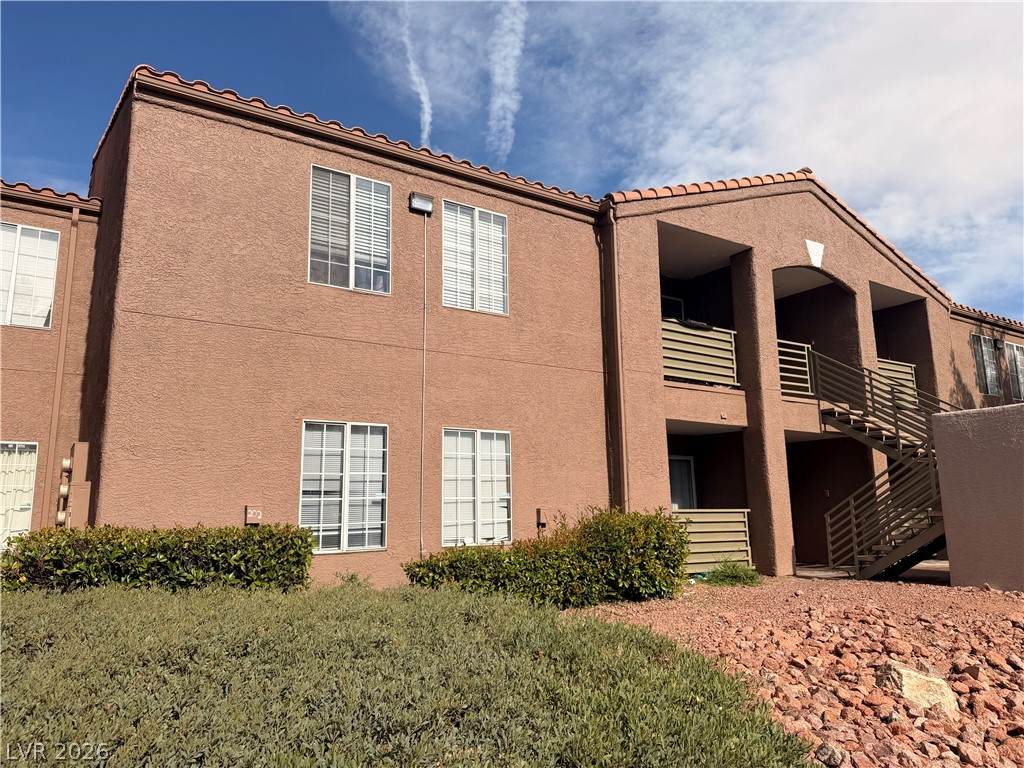 2121 Blue Breeze Drive - Photo 1