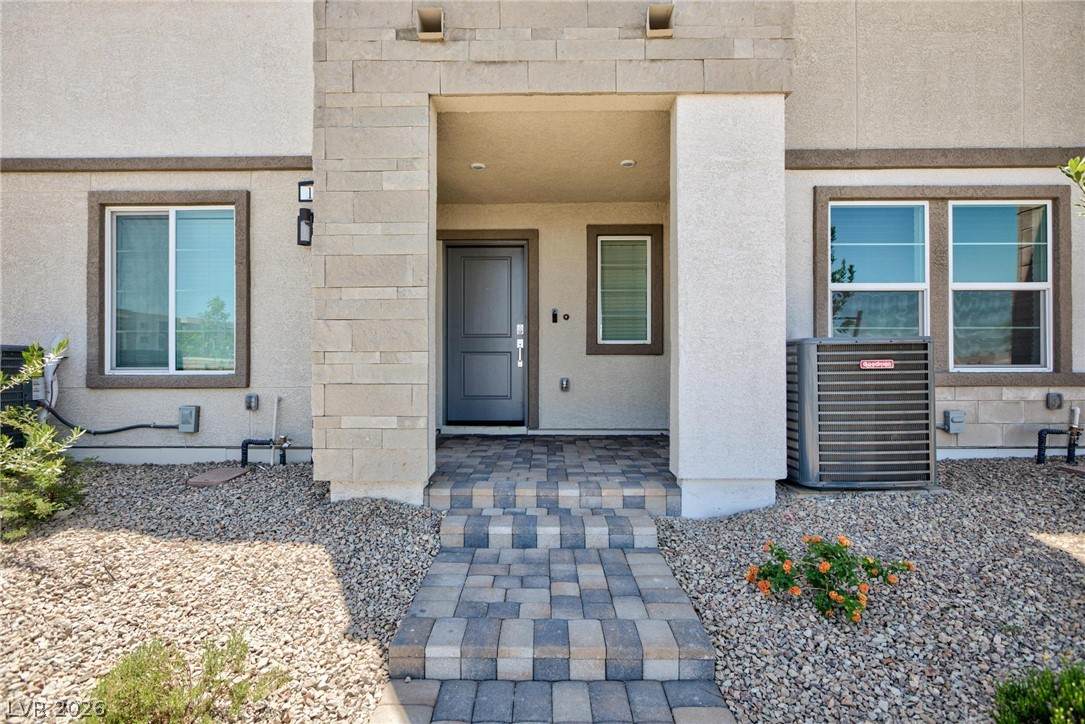 137 Harmonica Avenue - Photo 1