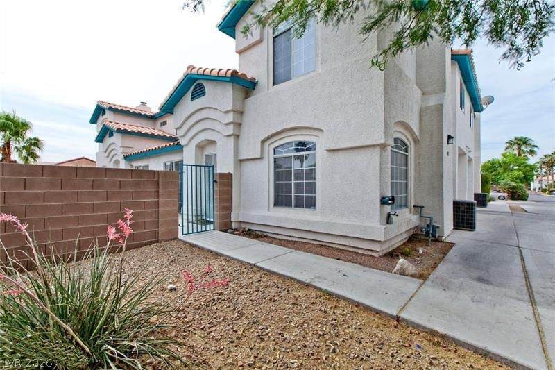 5012 Sublight Avenue - Photo 1