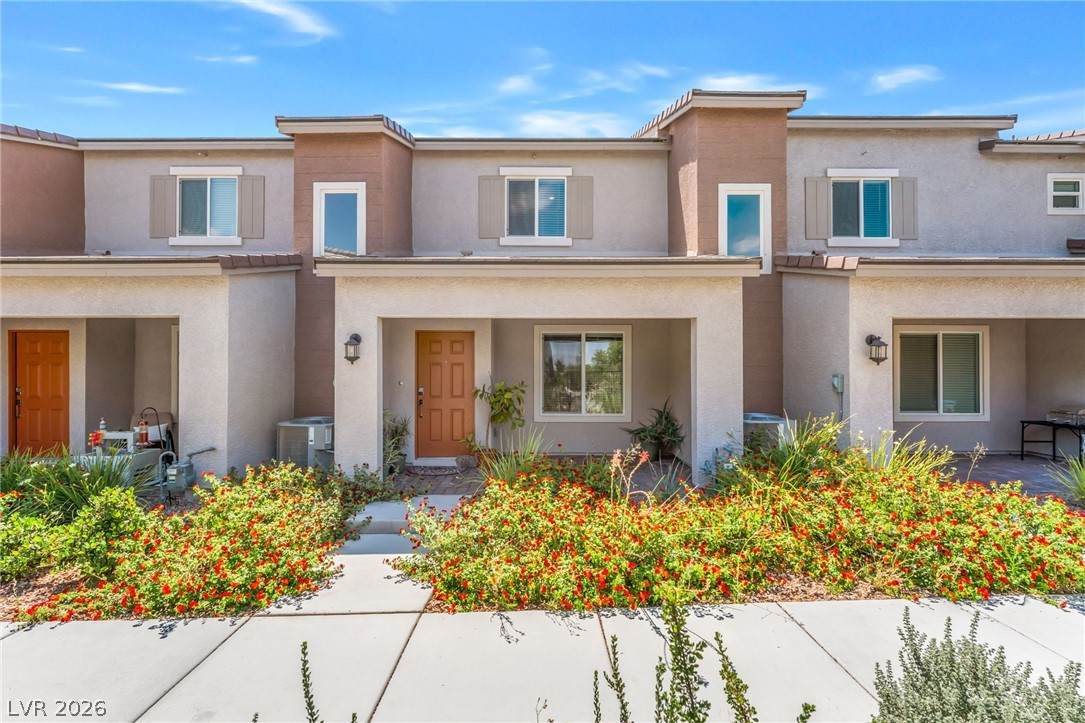 6252 Foxes Dale Street - Photo 1