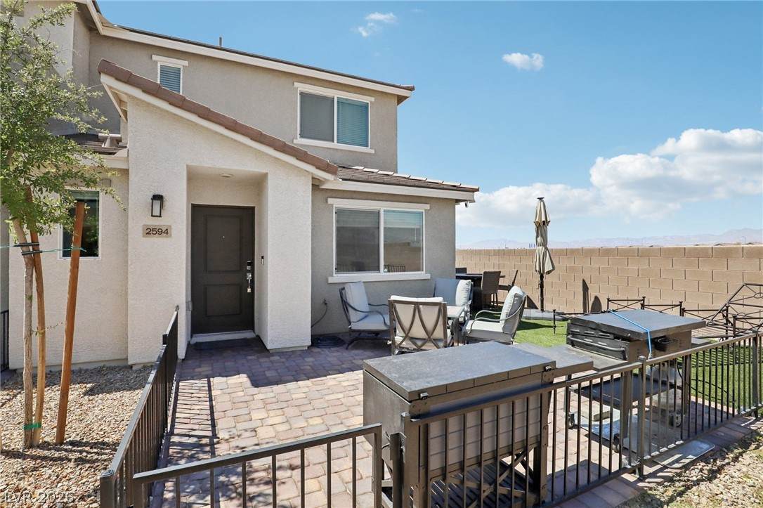 2594 Canary Yellow Court - Photo 1