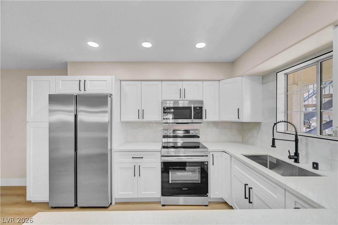 2725 Nellis Boulevard - Photo 1