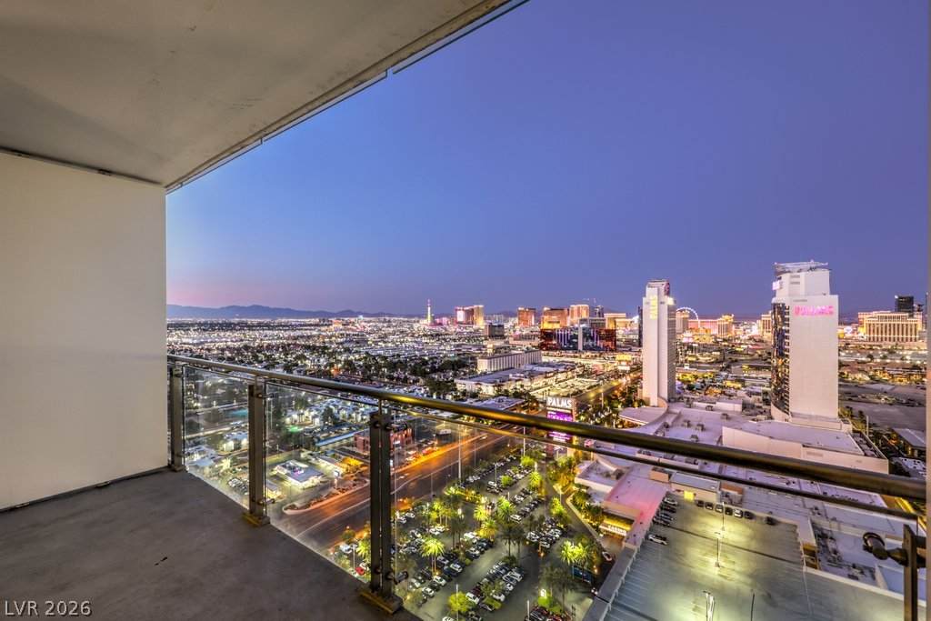 https://bt-photos.global.ssl.fastly.net/vegas/orig_boomver_1_2797301-2.jpg