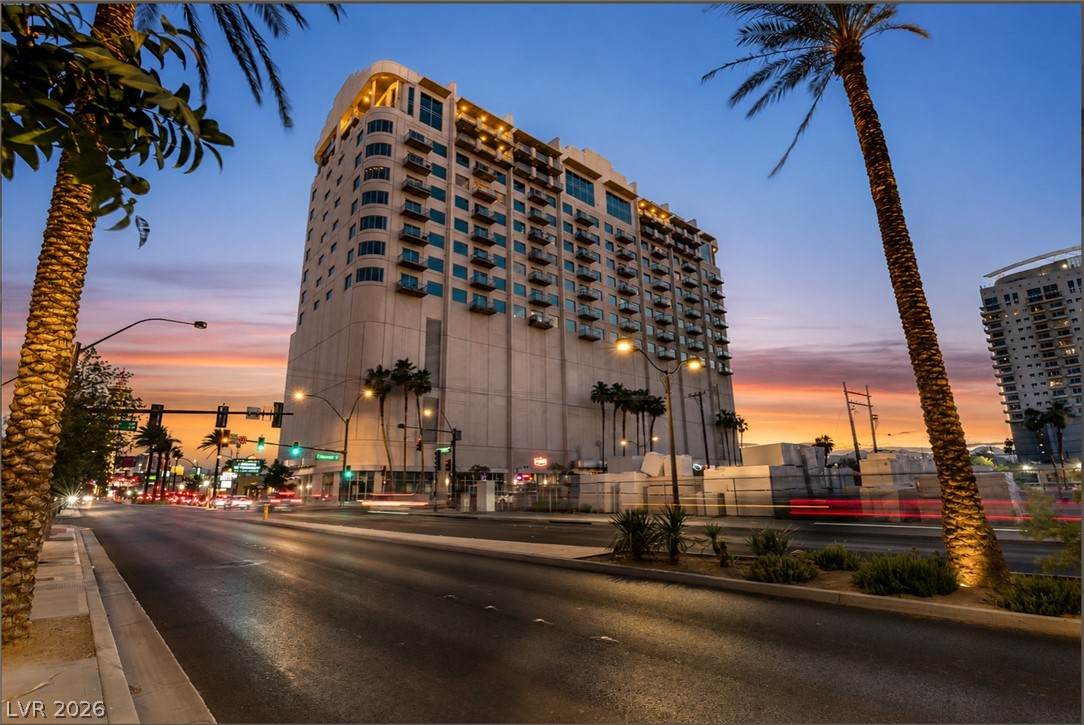 900 Las Vegas Boulevard - Photo 1