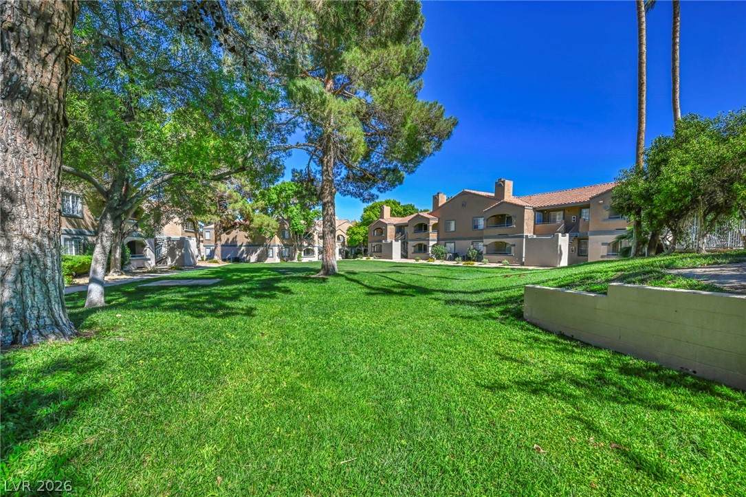 231 Mission Newport Lane - Photo 1