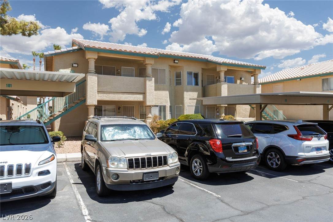 7604 Cromberg - Photo 1