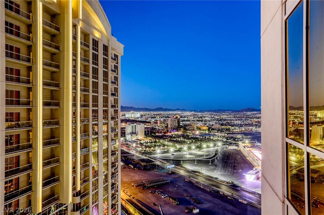 https://bt-photos.global.ssl.fastly.net/vegas/orig_boomver_1_2799400-2.jpg
