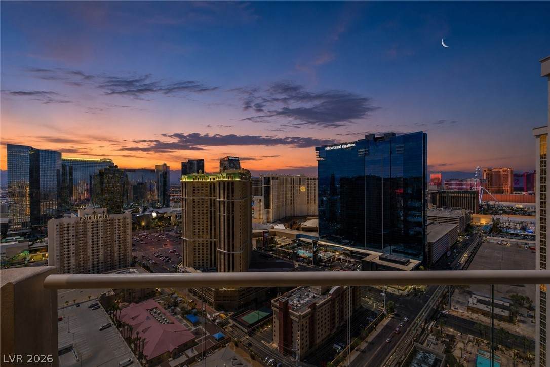 https://bt-photos.global.ssl.fastly.net/vegas/orig_boomver_1_2799984-2.jpg