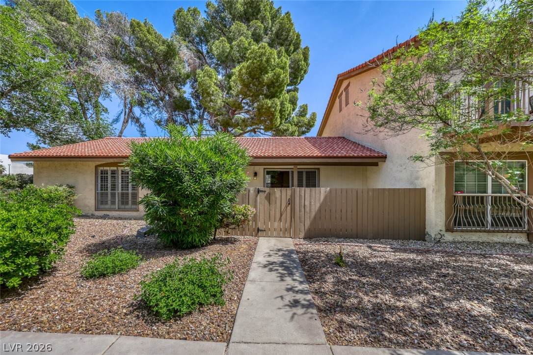 3173 Pinehurst Drive - Photo 1