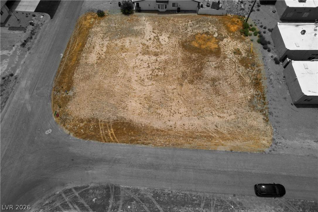 1620 Pershing Avenue - Photo 1