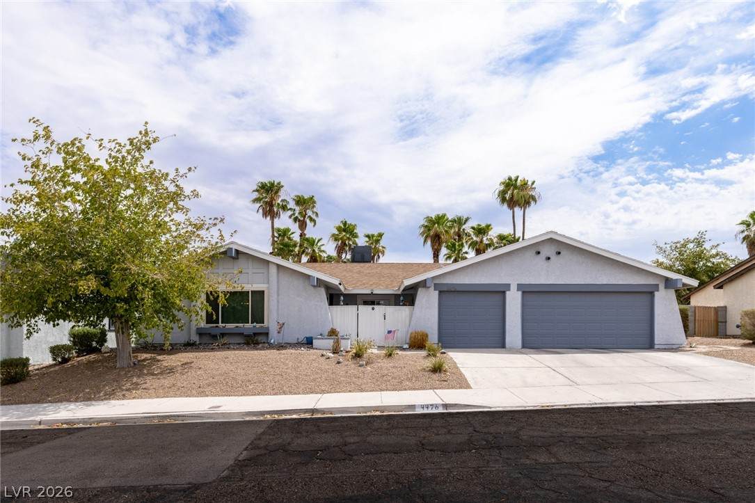 4476 Sunny Dunes Drive - Photo 1