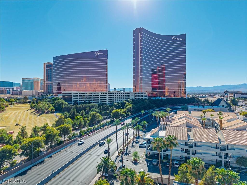 https://bt-photos.global.ssl.fastly.net/vegas/orig_boomver_1_2817097-2.jpg