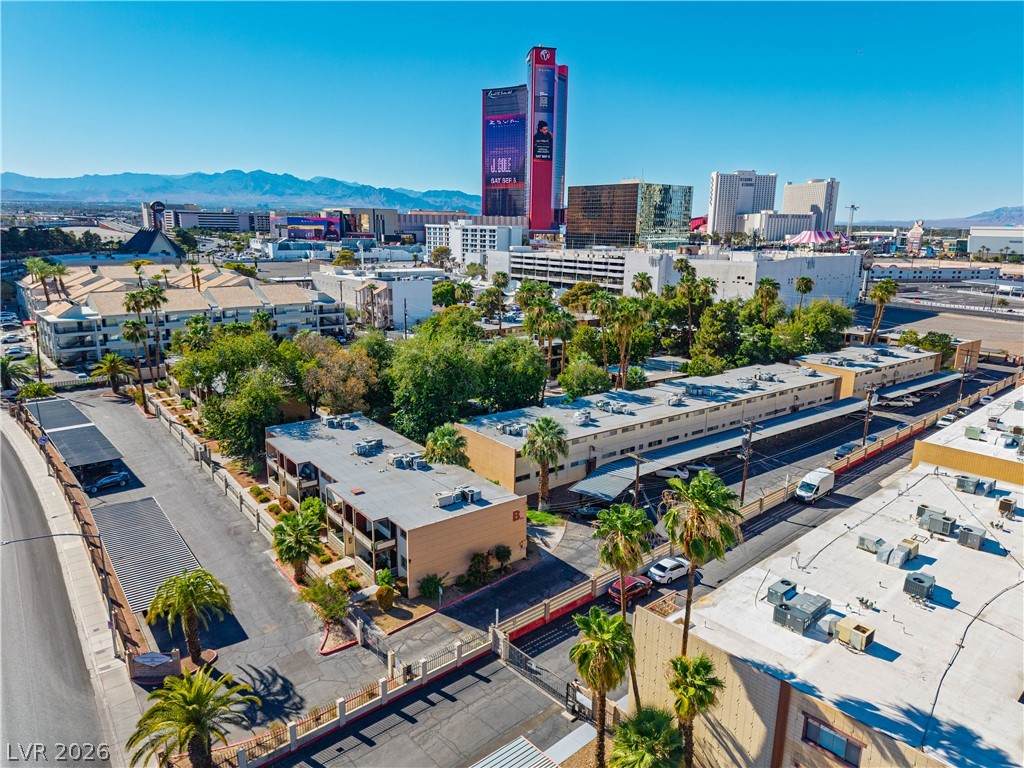 https://bt-photos.global.ssl.fastly.net/vegas/orig_boomver_1_2817097-2.jpg