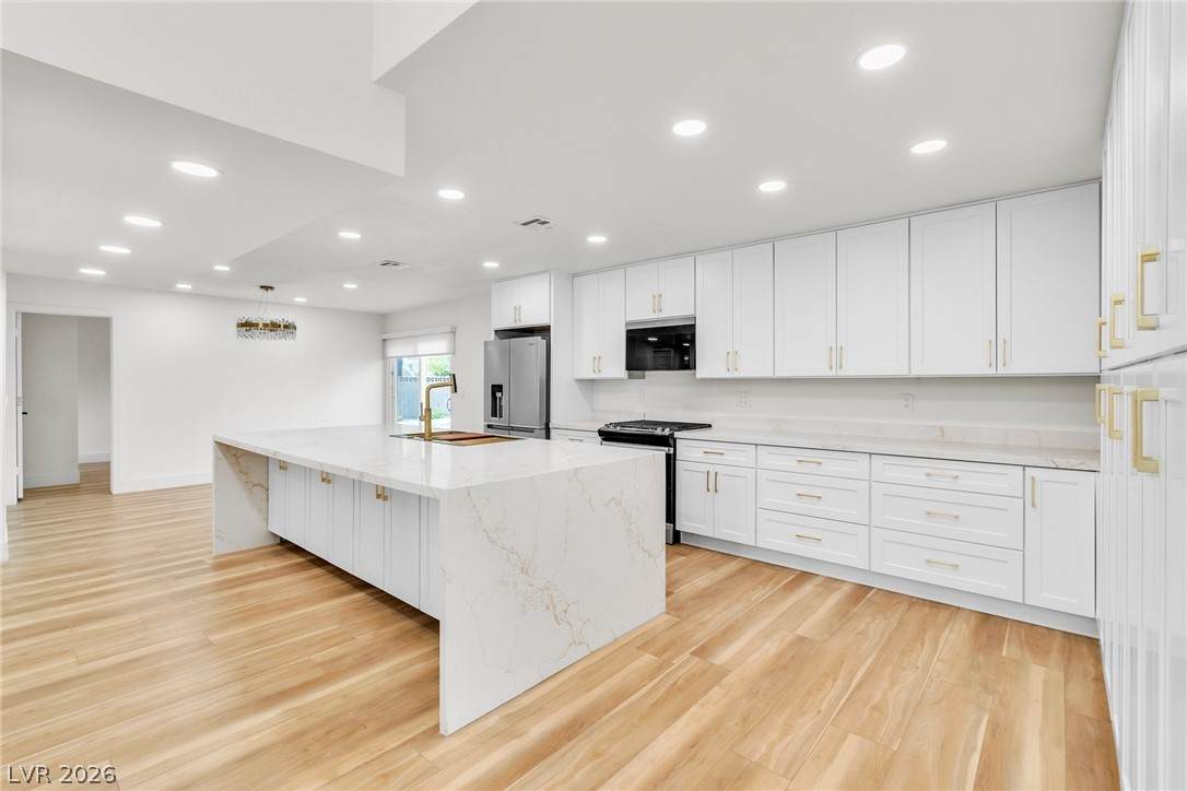4132 Butterfield Way - Photo 1