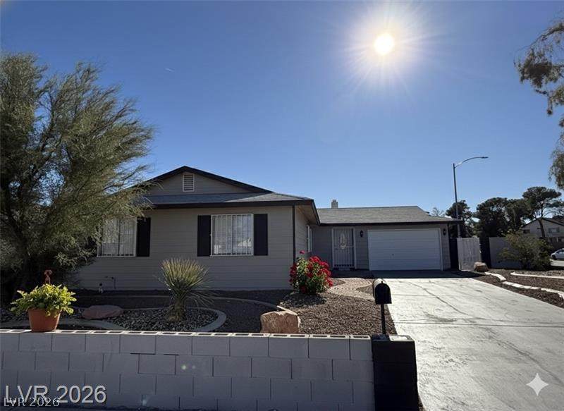 6489 Bugbee Avenue - Photo 1