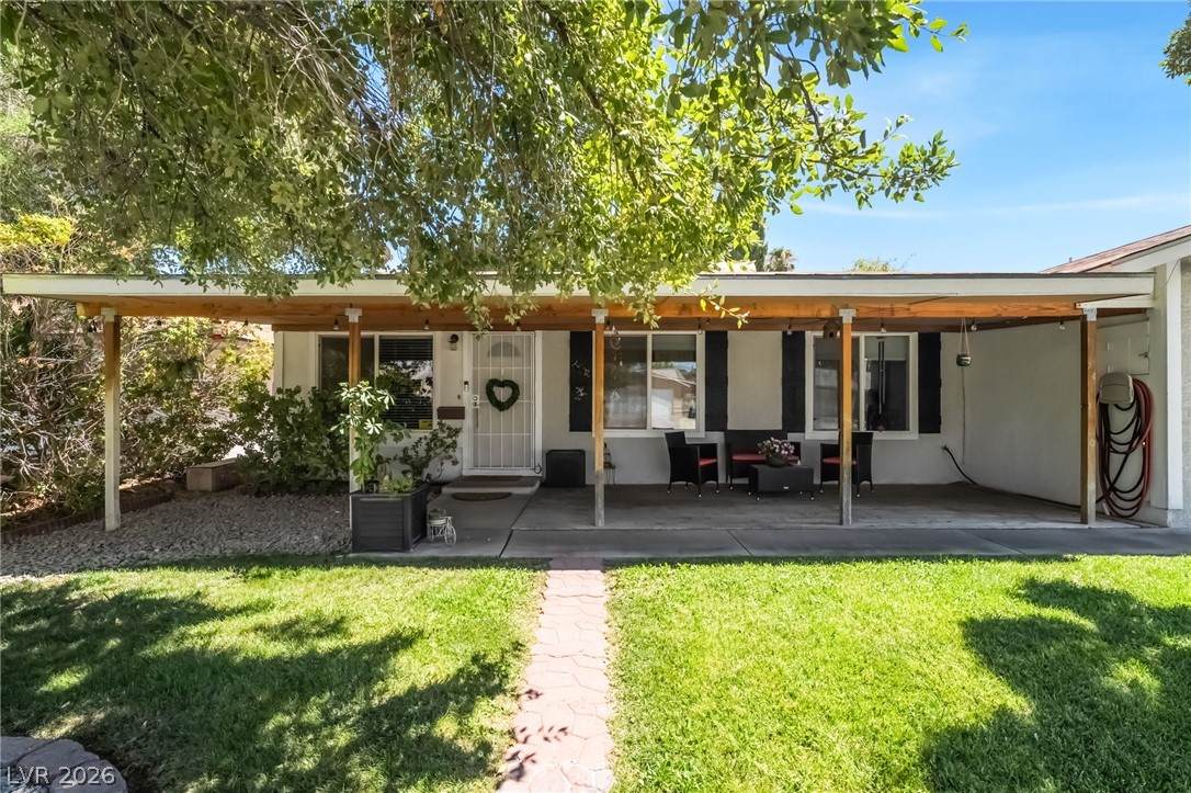 1324 Appaloosa Road - Photo 1