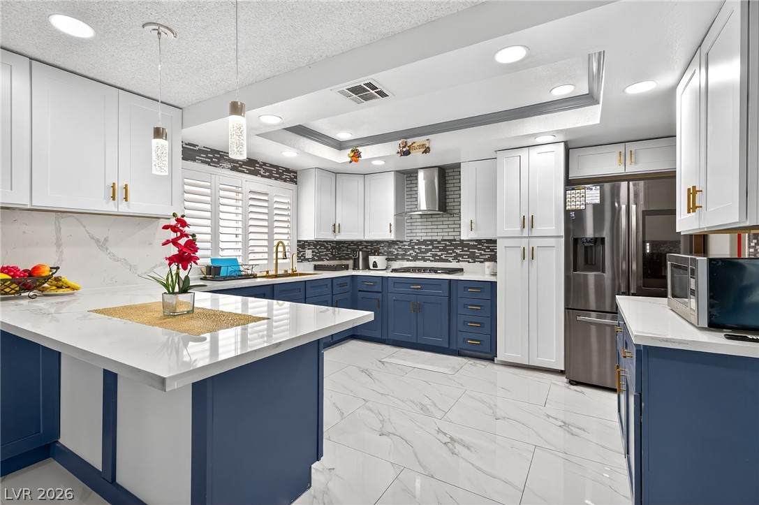 https://bt-photos.global.ssl.fastly.net/vegas/orig_boomver_1_2823059-2.jpg