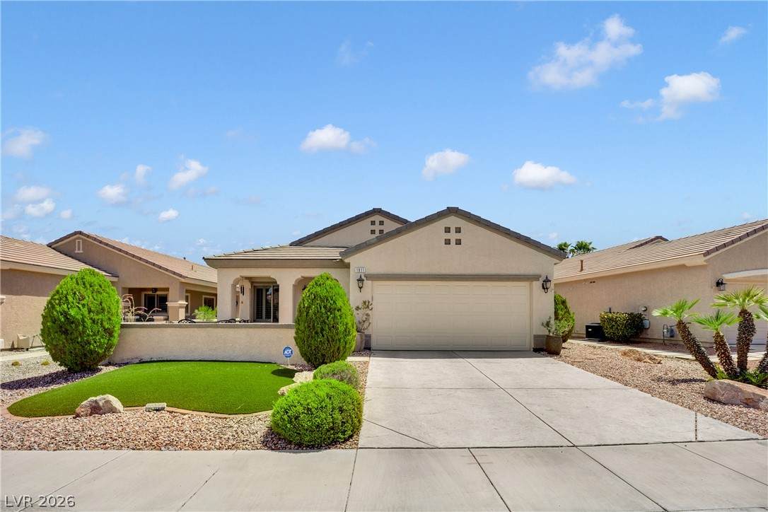 1811 Tiger Creek Avenue - Photo 1