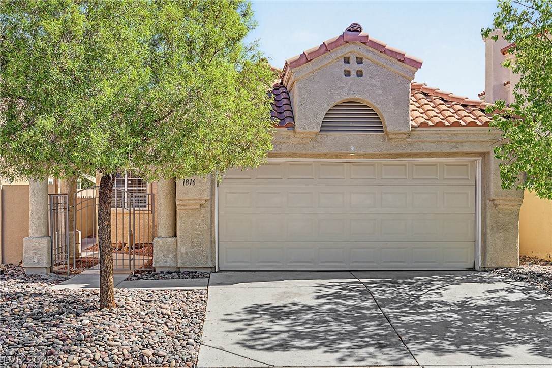 1816 Glenwillow Drive - Photo 1