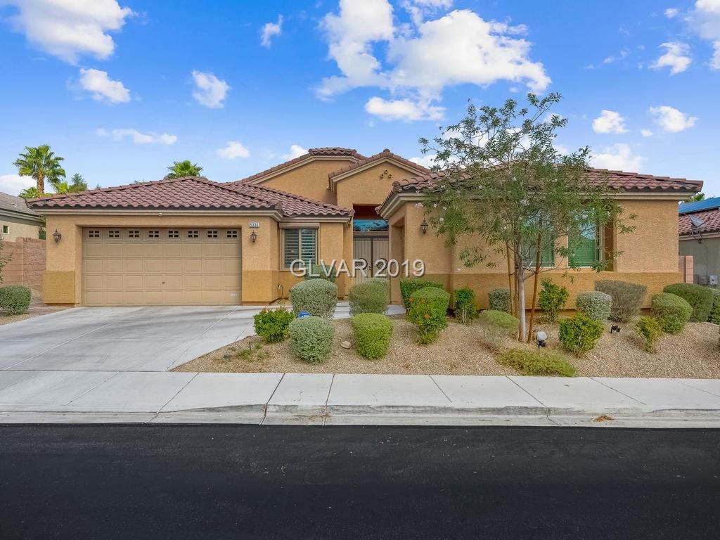 9336 Oxbow Lake Avenue - Photo 1