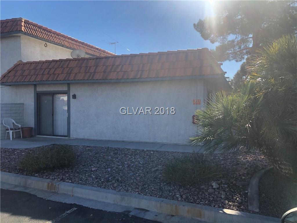 910 Willow Tree - Photo 1