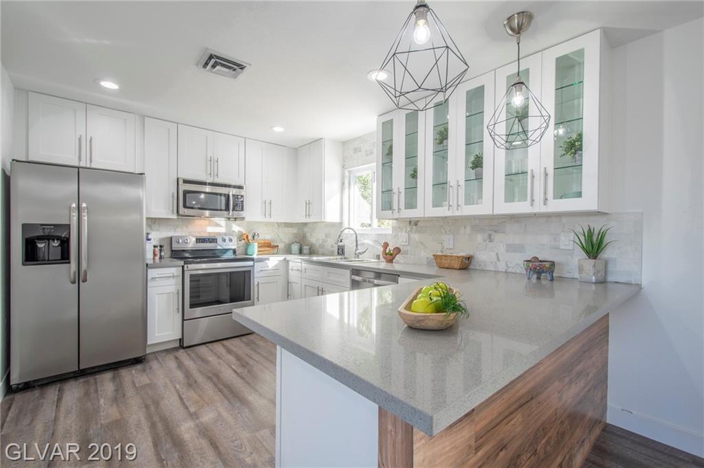 3477 La Paloma - Photo 1