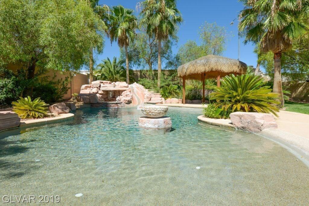 8970 Lansberry - Photo 1