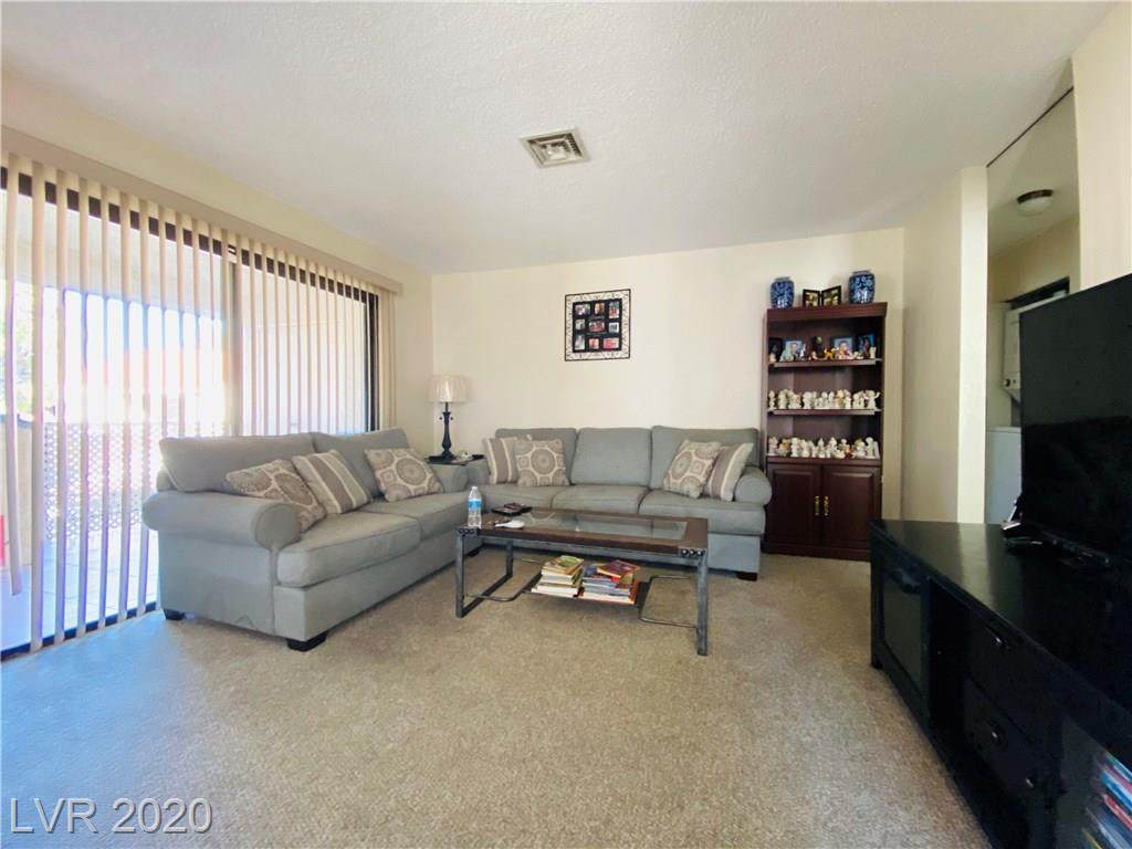 4806 Nara Vista Way - Photo 1