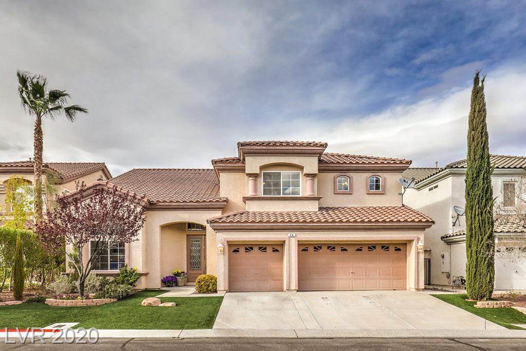 44 Misty Springs - Photo 1