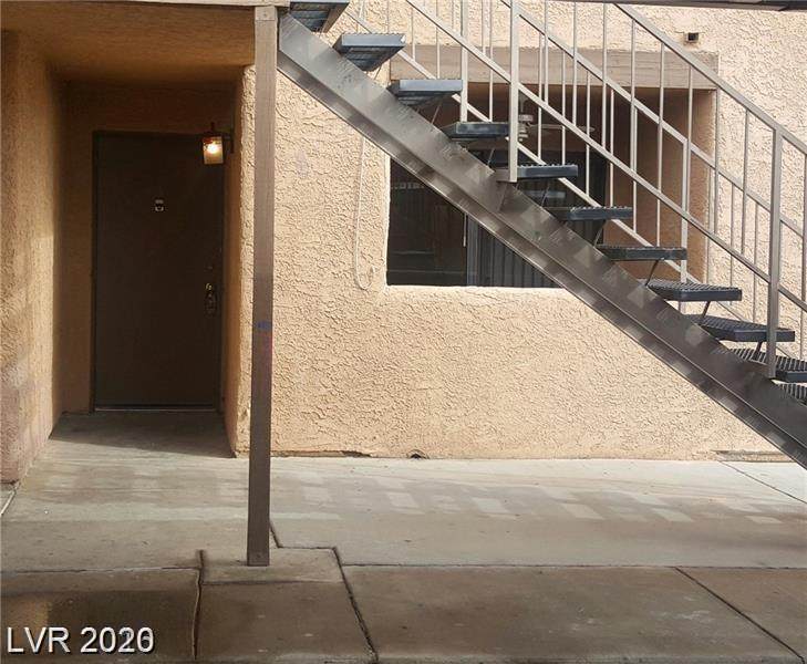 518 Elm - Photo 1
