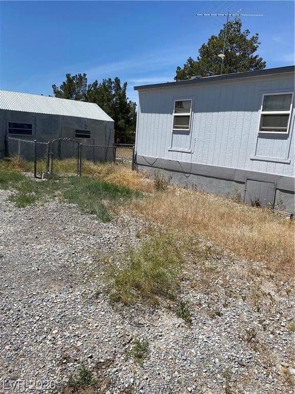 831 Joy Lane - Photo 1