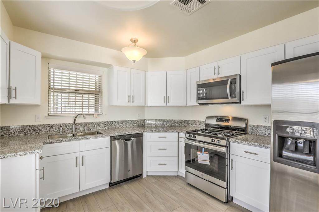 1817 Ridgefield Drive - Photo 1