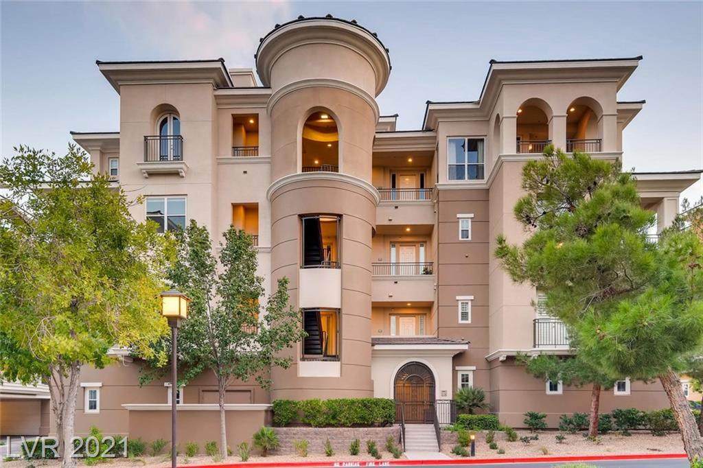 9205 Tesoras Drive - Photo 1