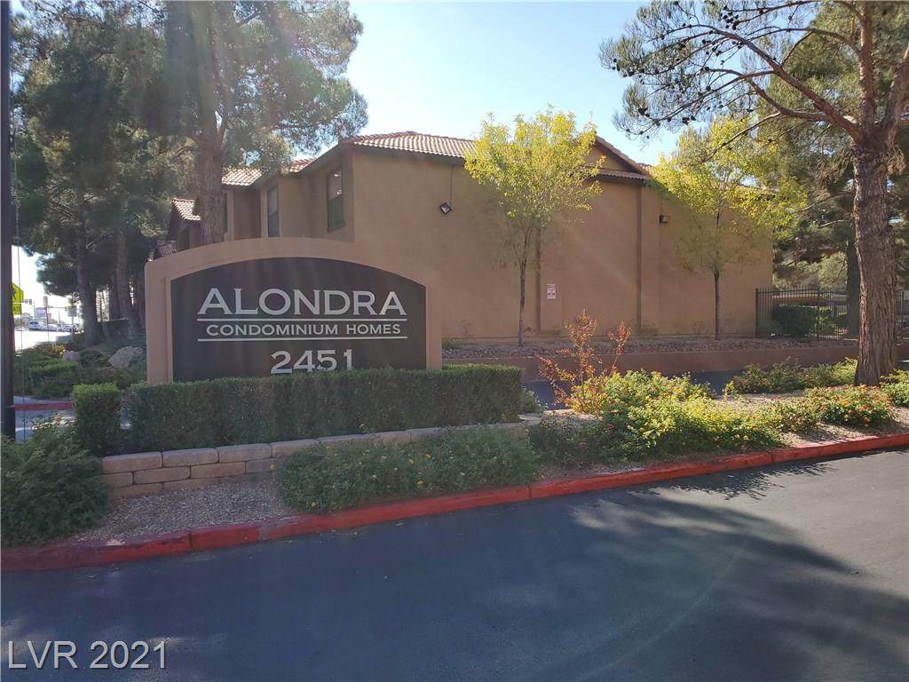 2451 Rainbow Boulevard - Photo 1