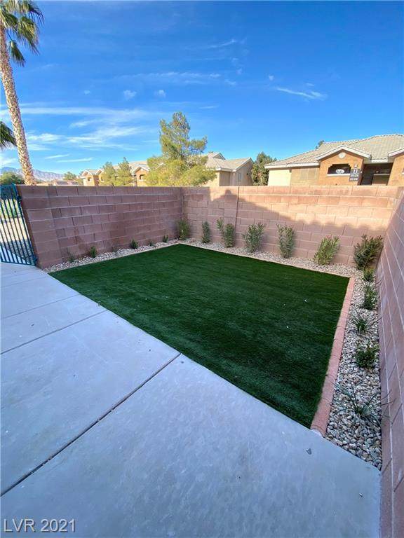 5044 Sublight Avenue - Photo 1