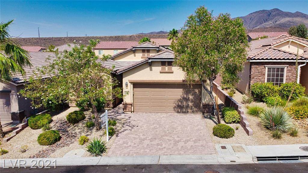 2584 Bechamel Place - Photo 1