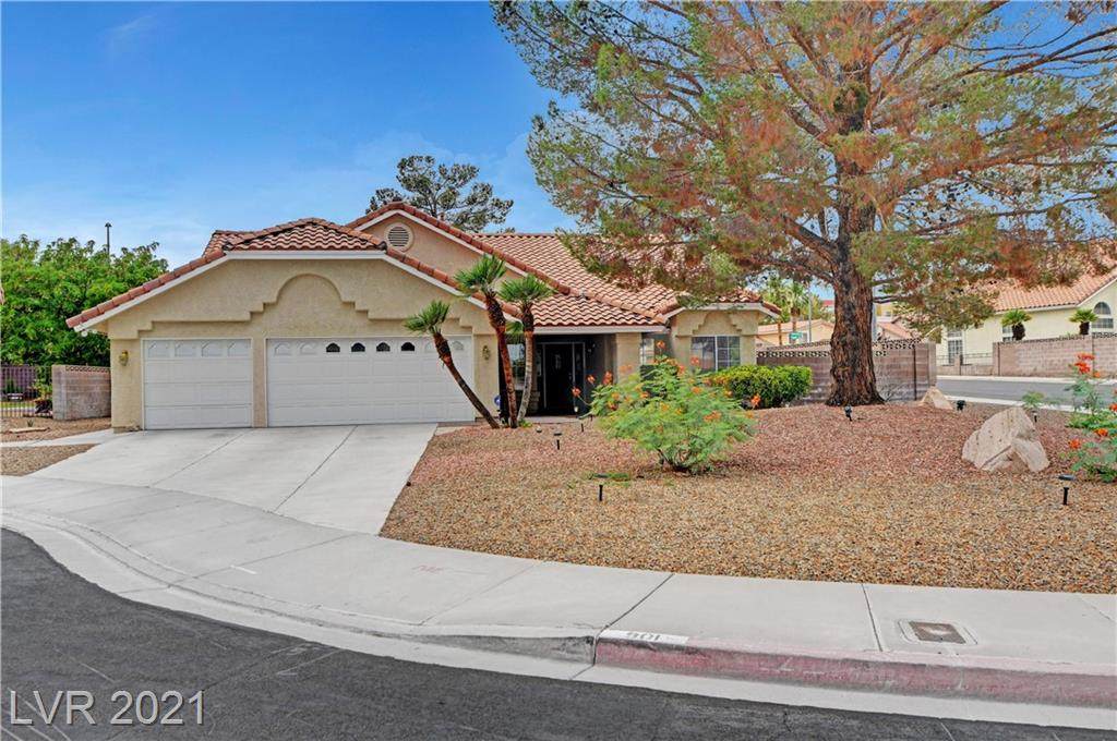 901 Vantage Lane - Photo 1
