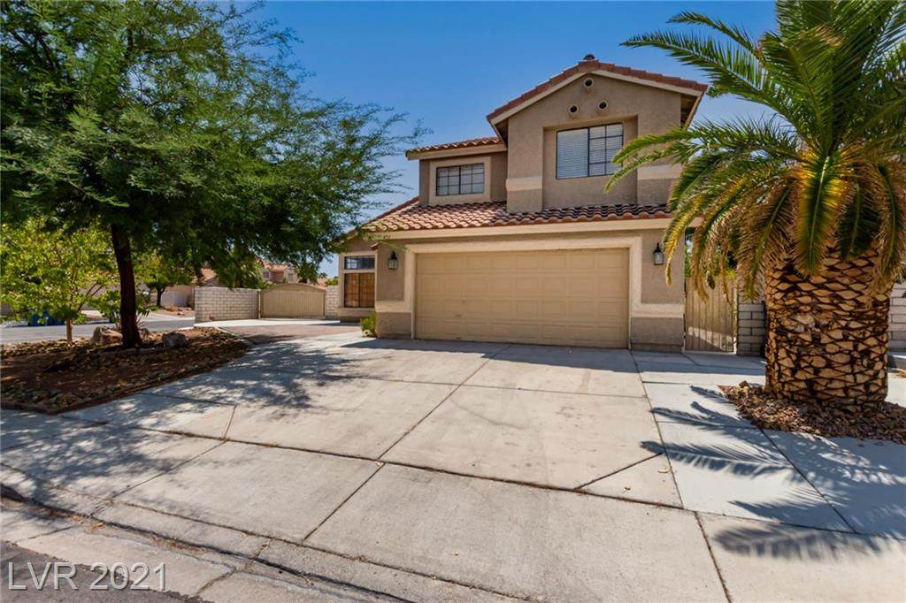 451 Inglewood Circle - Photo 1