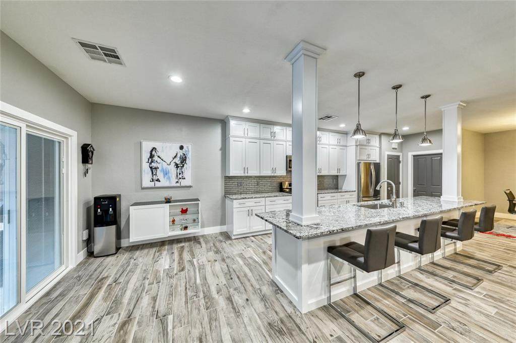 2500 Solera Sky Drive - Photo 1