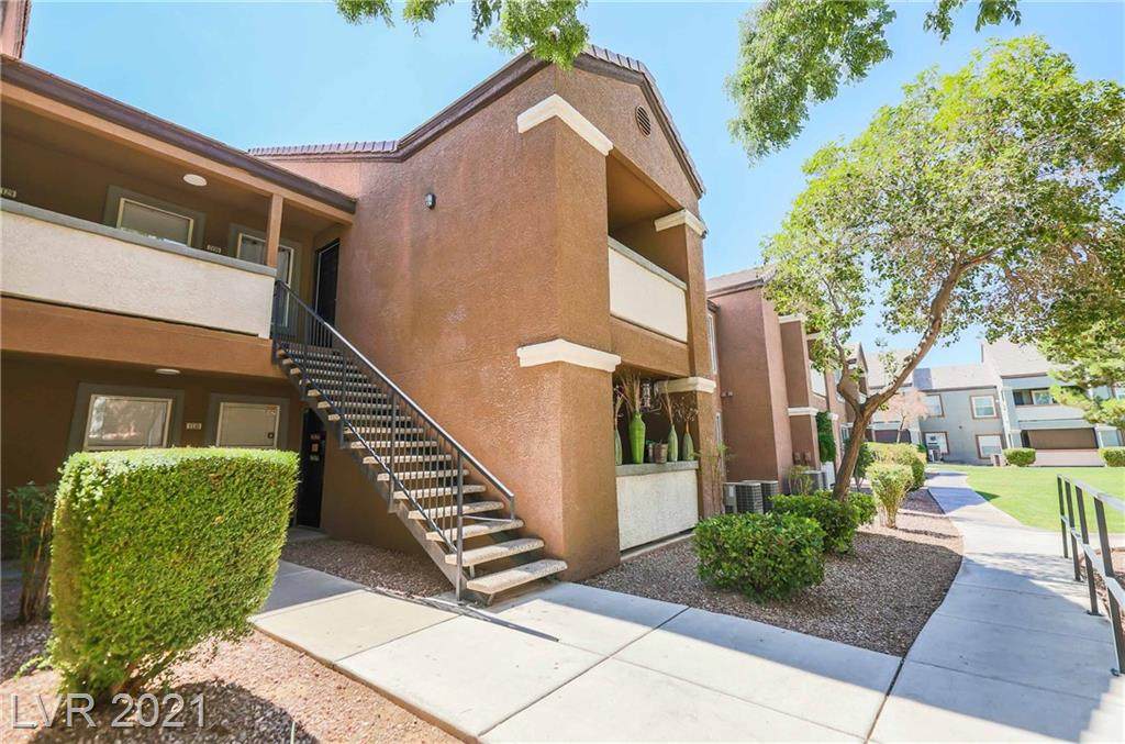 555 Silverado Ranch Boulevard - Photo 1