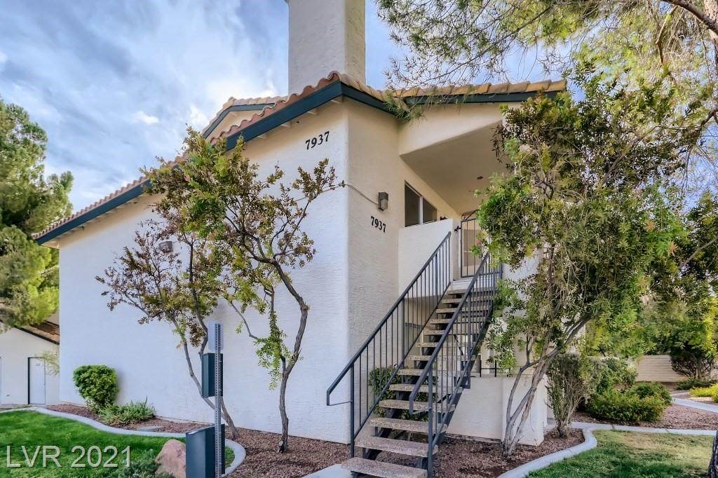 7937 Decker Canyon Drive - Photo 1