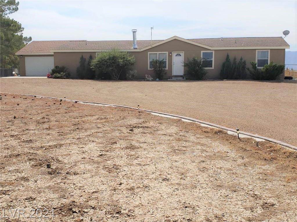 451 Starlight Drive - Photo 1