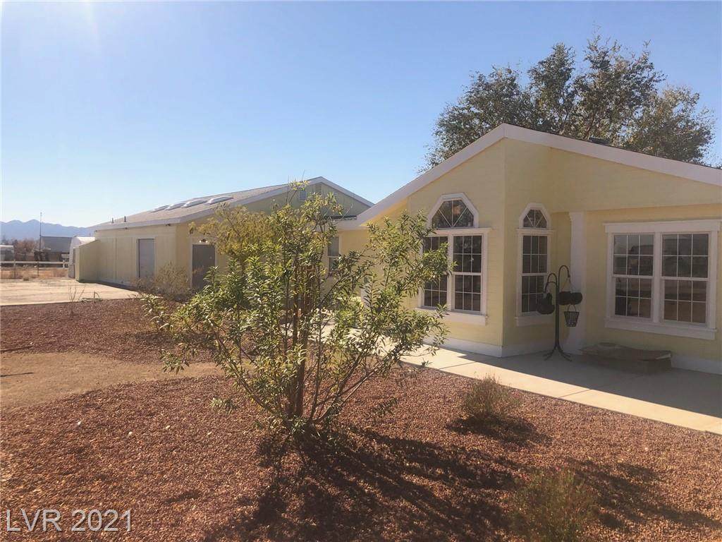 1370 Appaloosa Ln - Photo 1